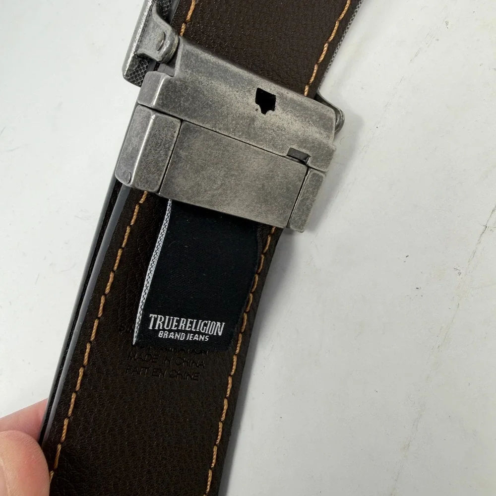 True Religion Reversible Belt Mens 38 Black Brown Excellent Plaque Buckle Logo